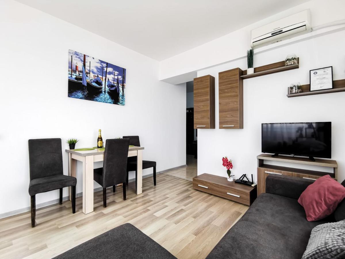 Aqua Vista Nuba - Vedere Top La Mare Si Lac - Apartament 2 Camere Summerland - Mamaia 马马亚 外观 照片