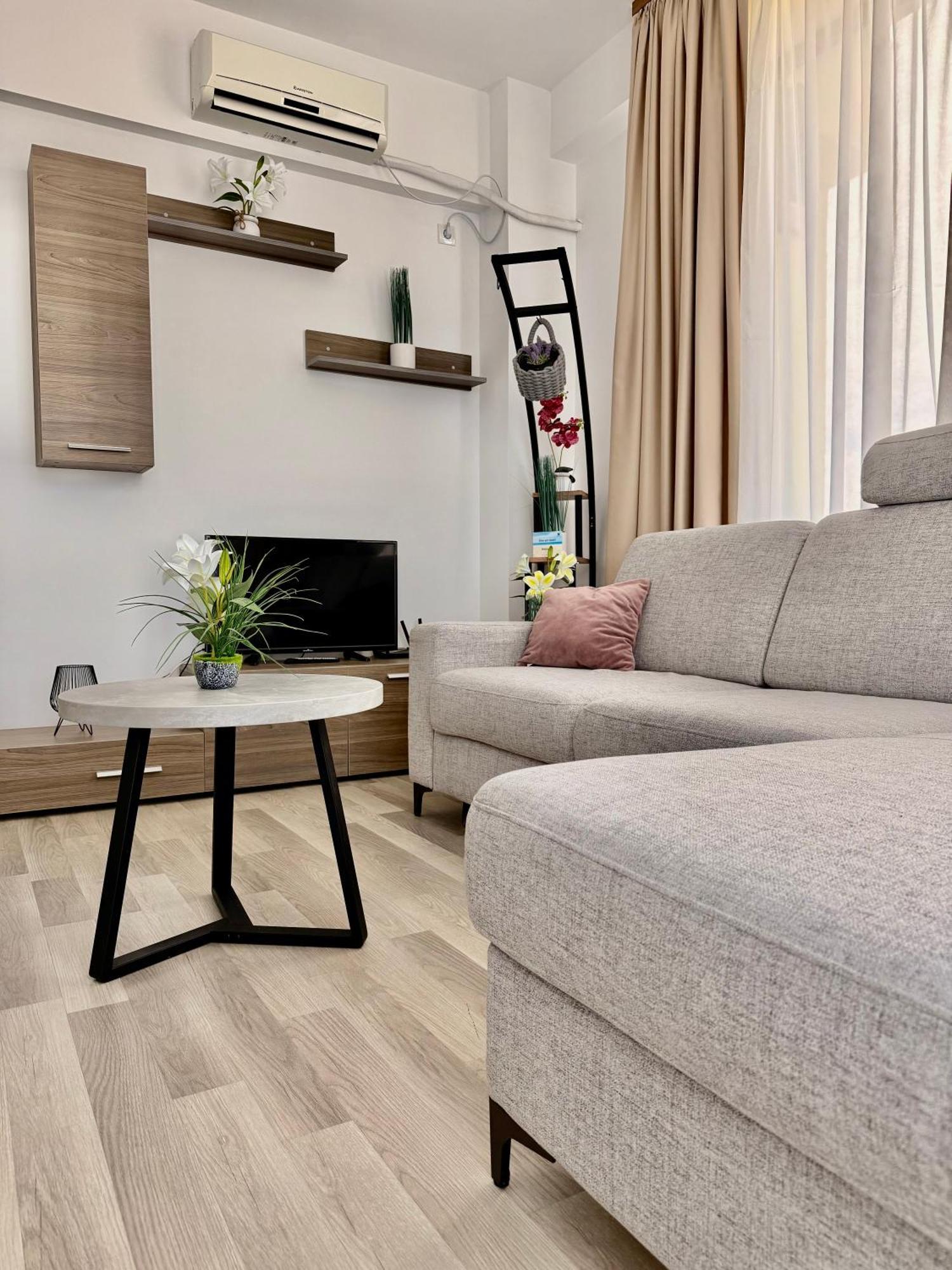 Aqua Vista Nuba - Vedere Top La Mare Si Lac - Apartament 2 Camere Summerland - Mamaia 马马亚 外观 照片